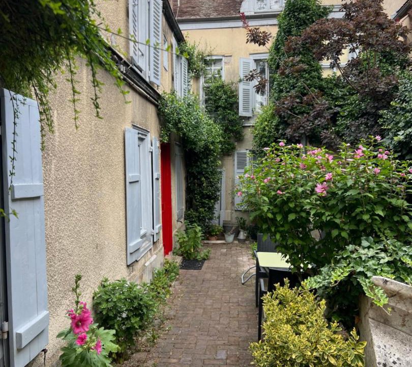 Photo of Others in Old Town