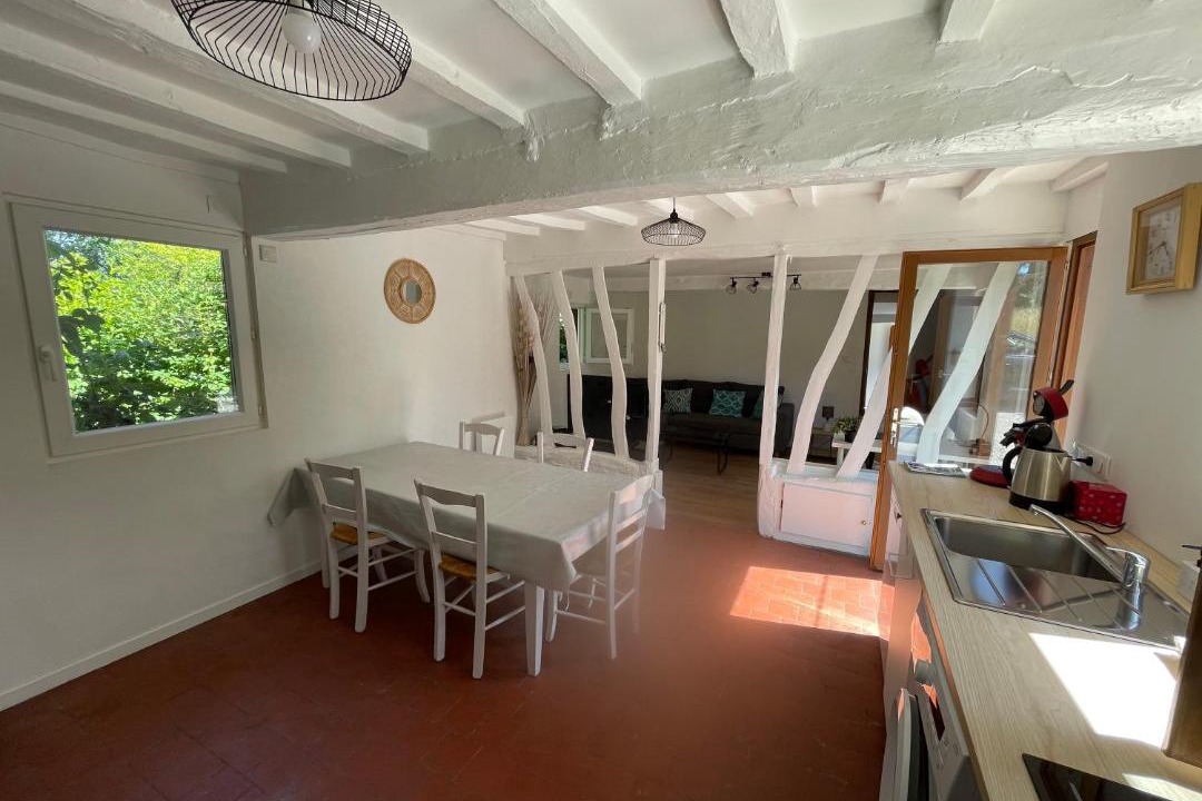 Photo of Kitchen in Auvilliers