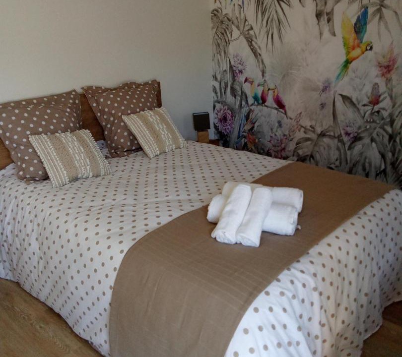 Photo of Bedroom in Conde-sur-Noireau