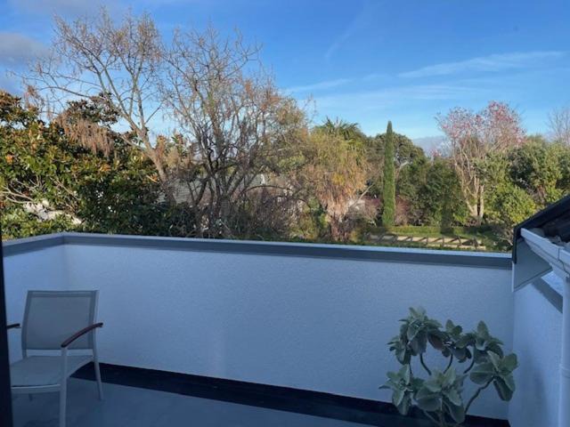 Photo of Patio Balcony in Waikanae