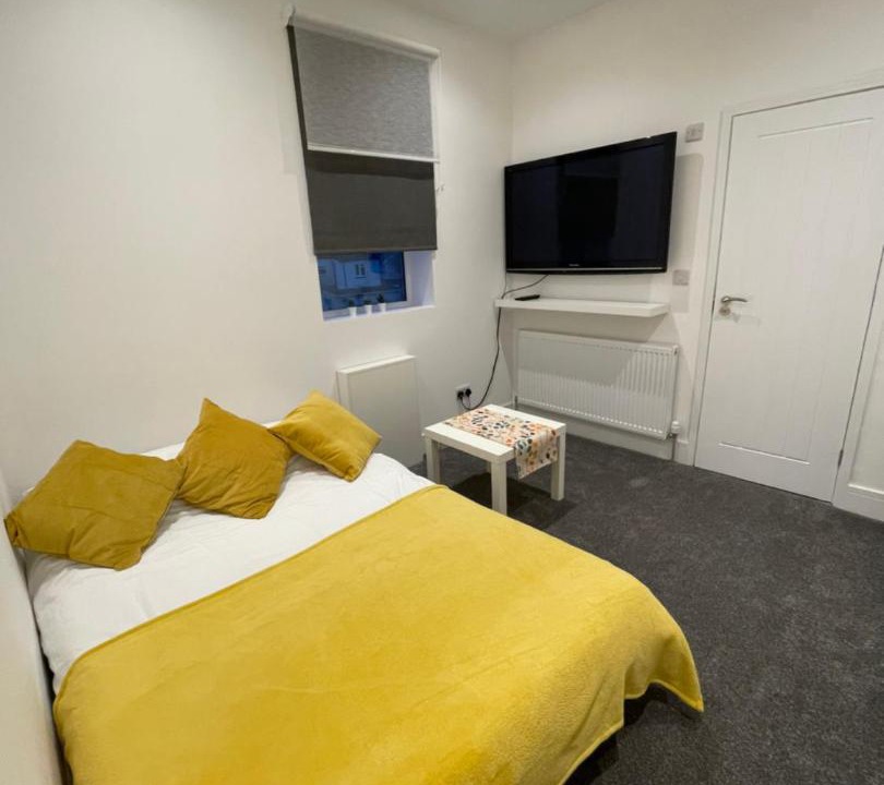 Photo of Bedroom in Ashtead