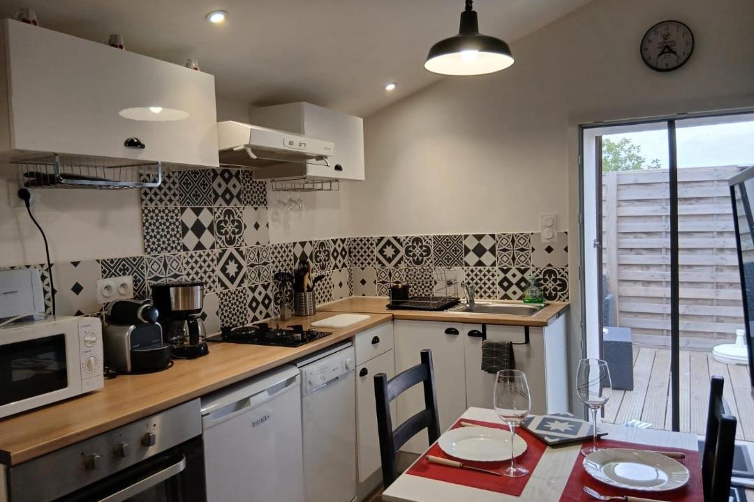 Photo of Kitchen in Champagne-les-Marais