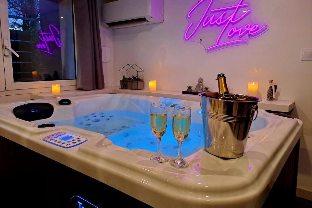 Photo of Others in Pourcieux