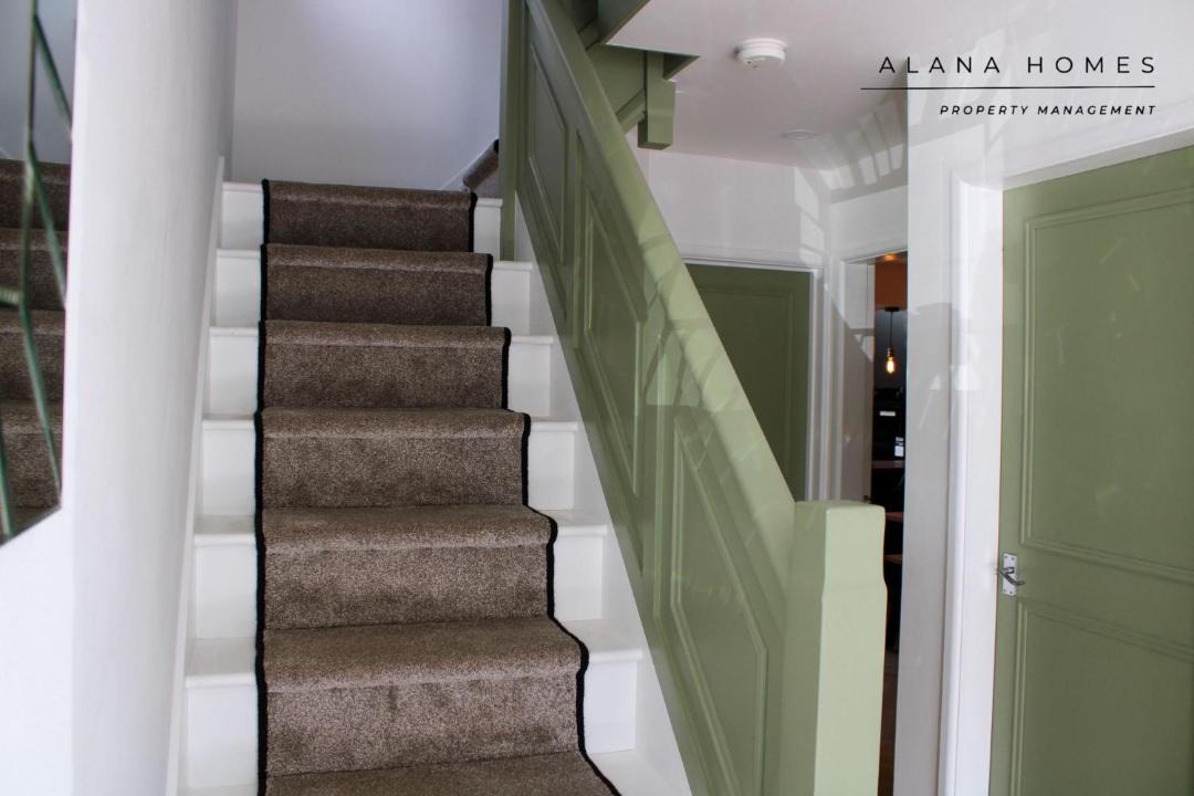 Photo of Others in Bilston