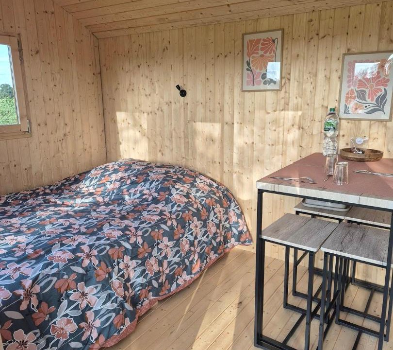 Photo of Others in Chessy-les-Pres