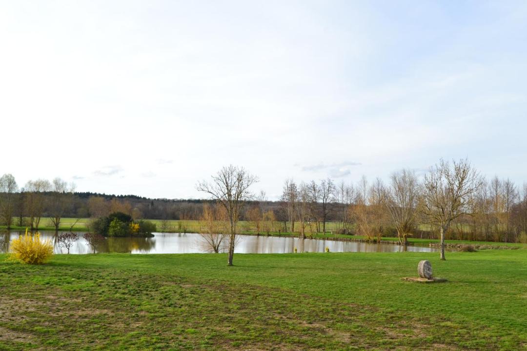 Photo of Others in Chessy-les-Pres