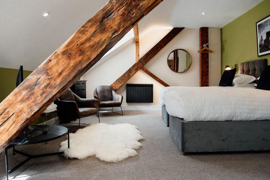 Photo of Others in Devils Bridge