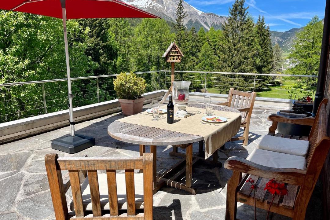 Photo of Patio Balcony in Tschierv