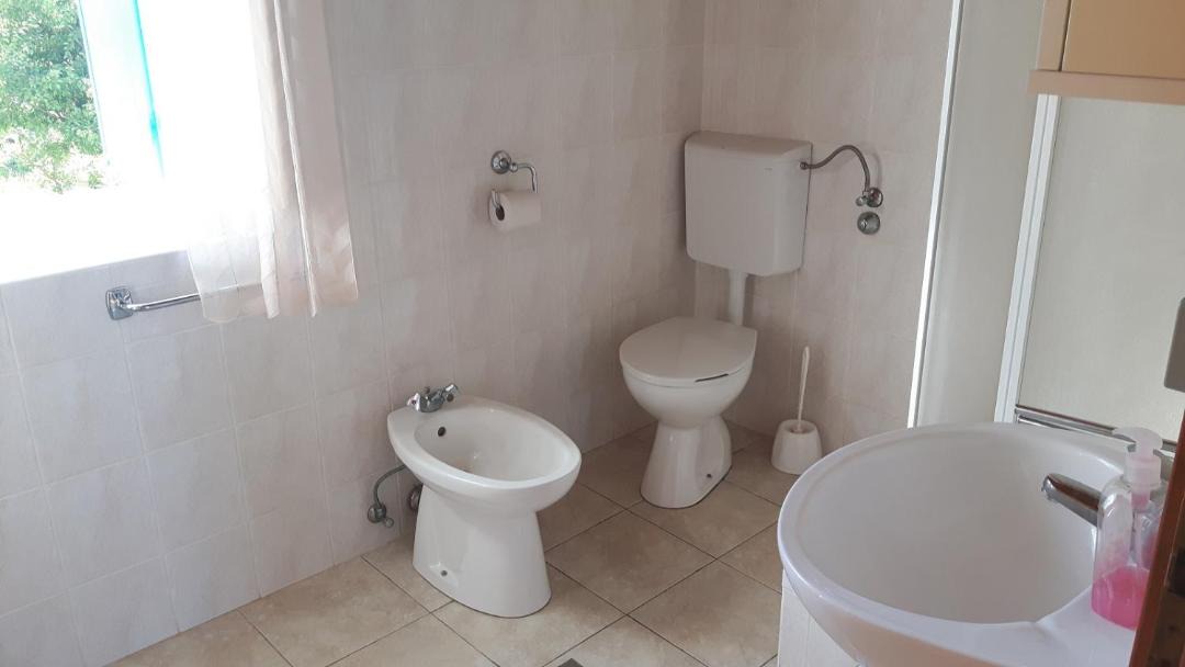 Photo of Bathroom in Susak