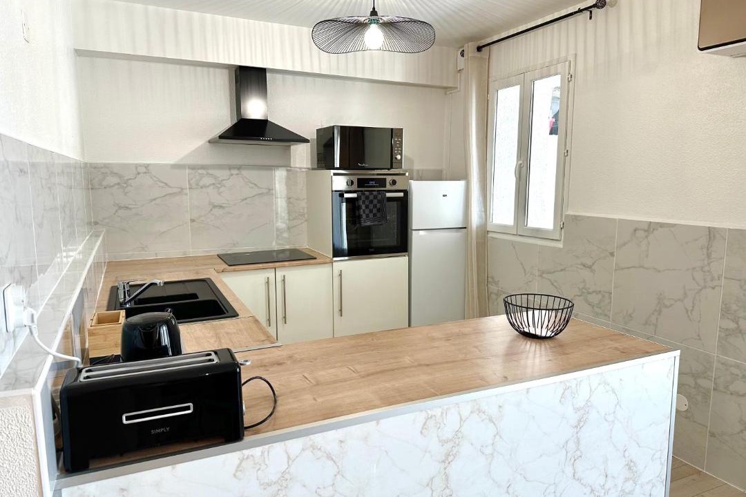 Photo of Kitchen in Saint-Laurent-d'Aigouze