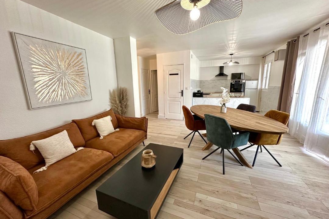 Photo of Livingroom in Saint-Laurent-d'Aigouze