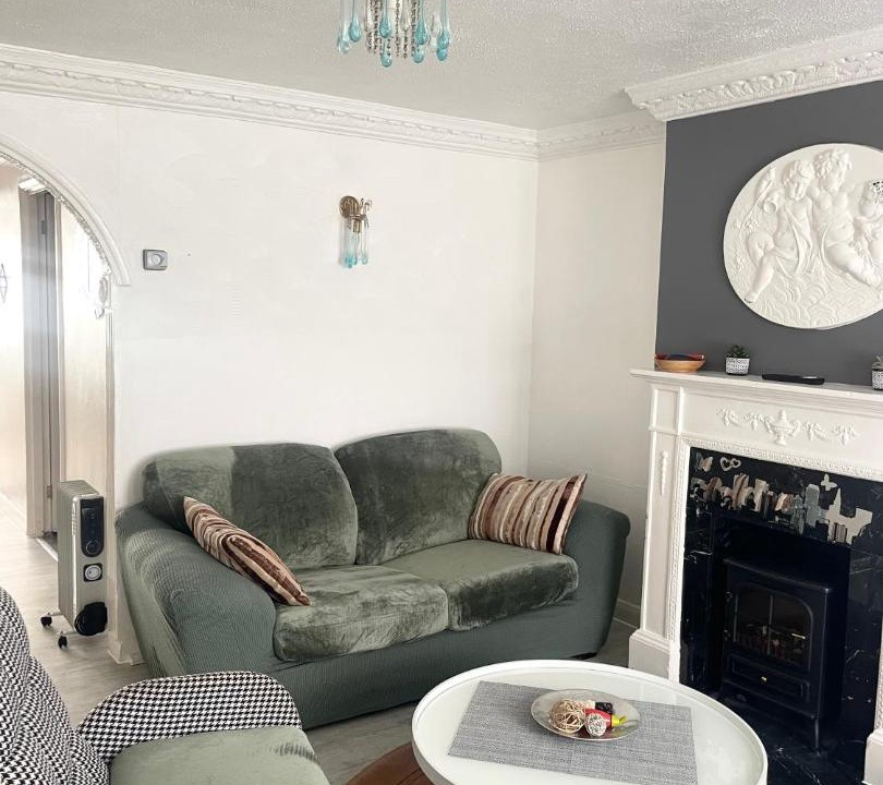 Photo of Livingroom in Chadwell