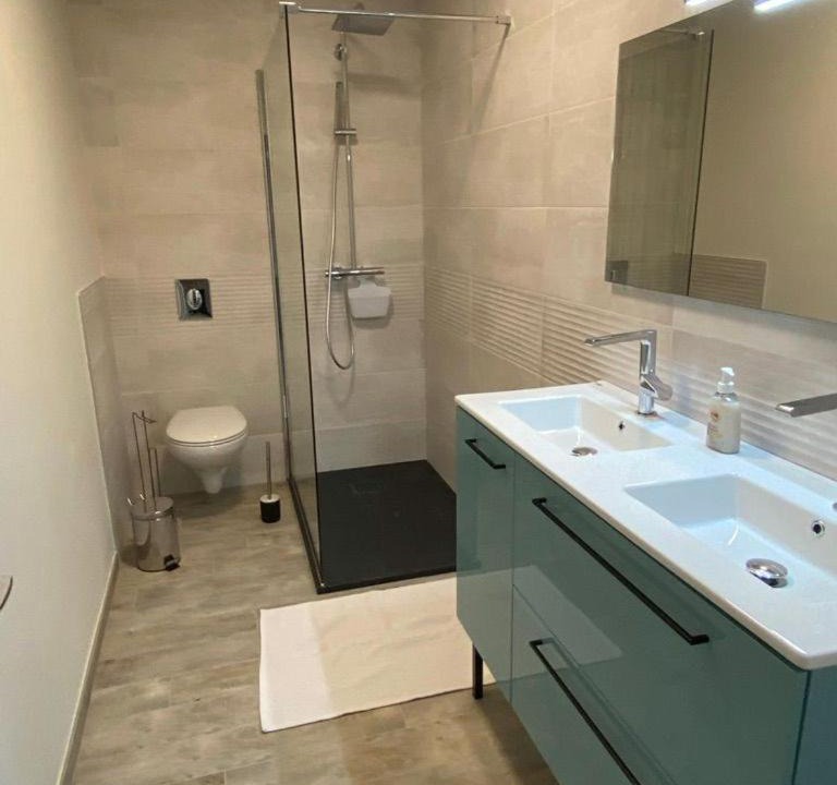 Photo of Bathroom in Beaumont-de-Lomagne
