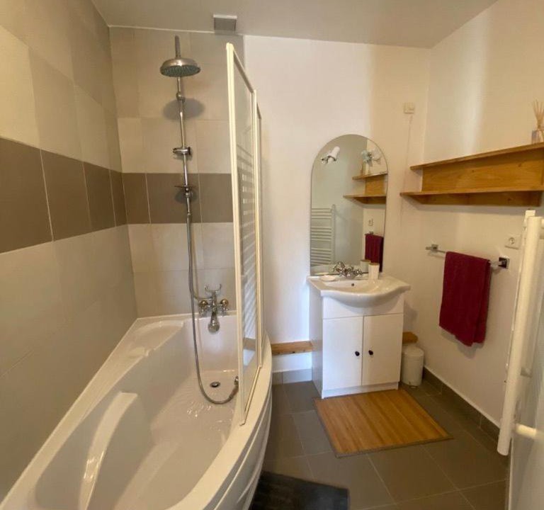 Photo of Bathroom in Laguepie