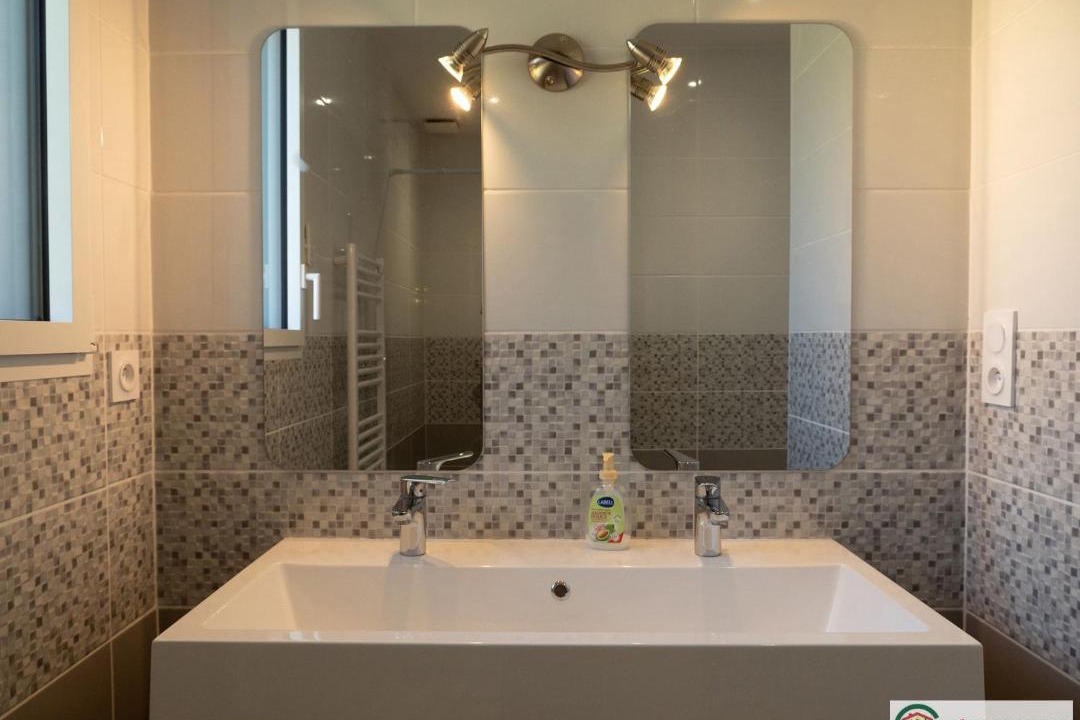 Photo of Bathroom in Sebrazac