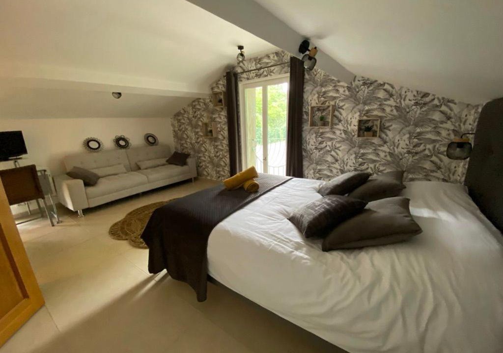 Photo of Bedroom in Molieres