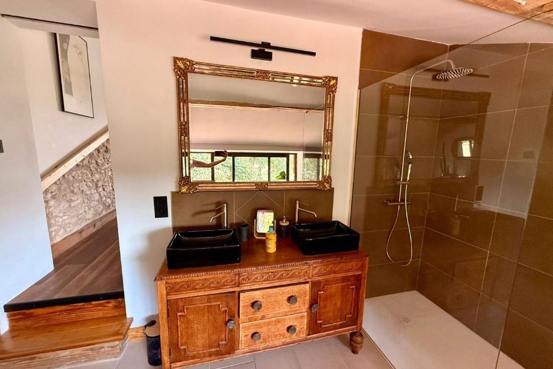 Photo of Bathroom in Lussan