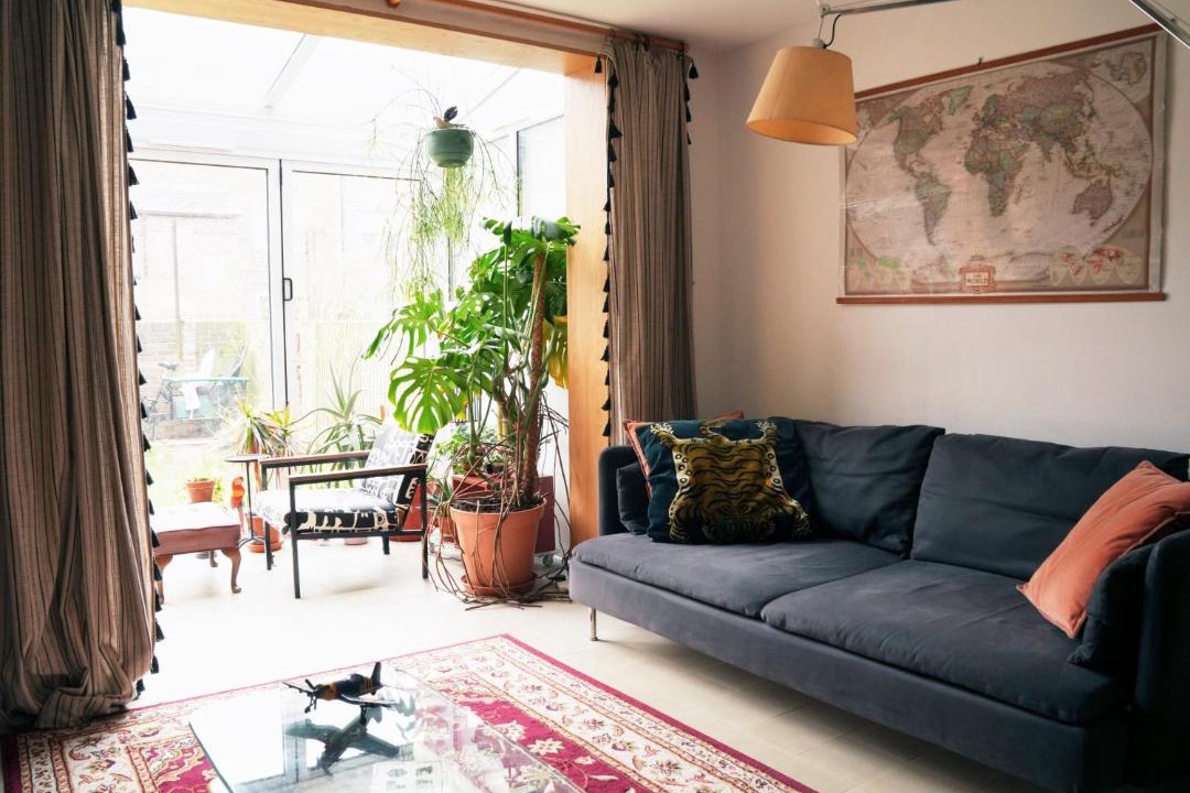 Photo of Livingroom in Bromley South