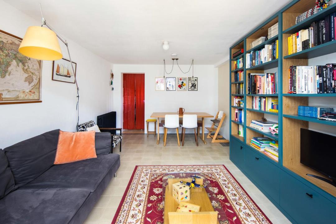 Photo of Livingroom in Bromley South