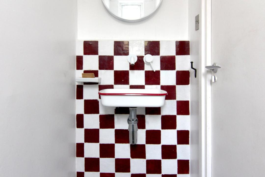 Photo of Bathroom in Bromley South