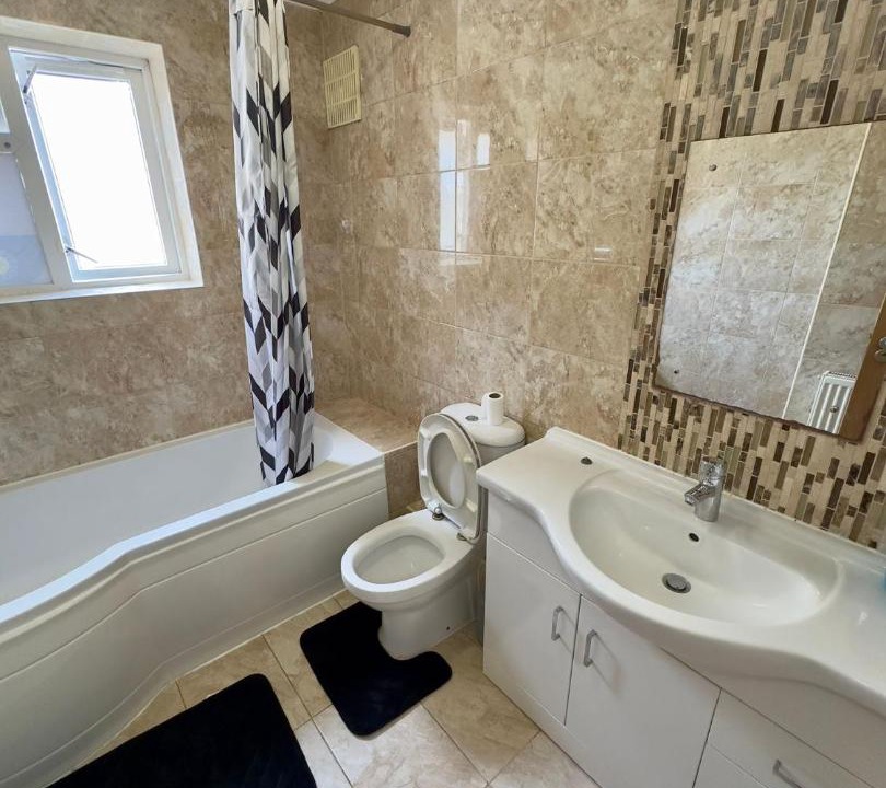 Photo of Bathroom in Heath