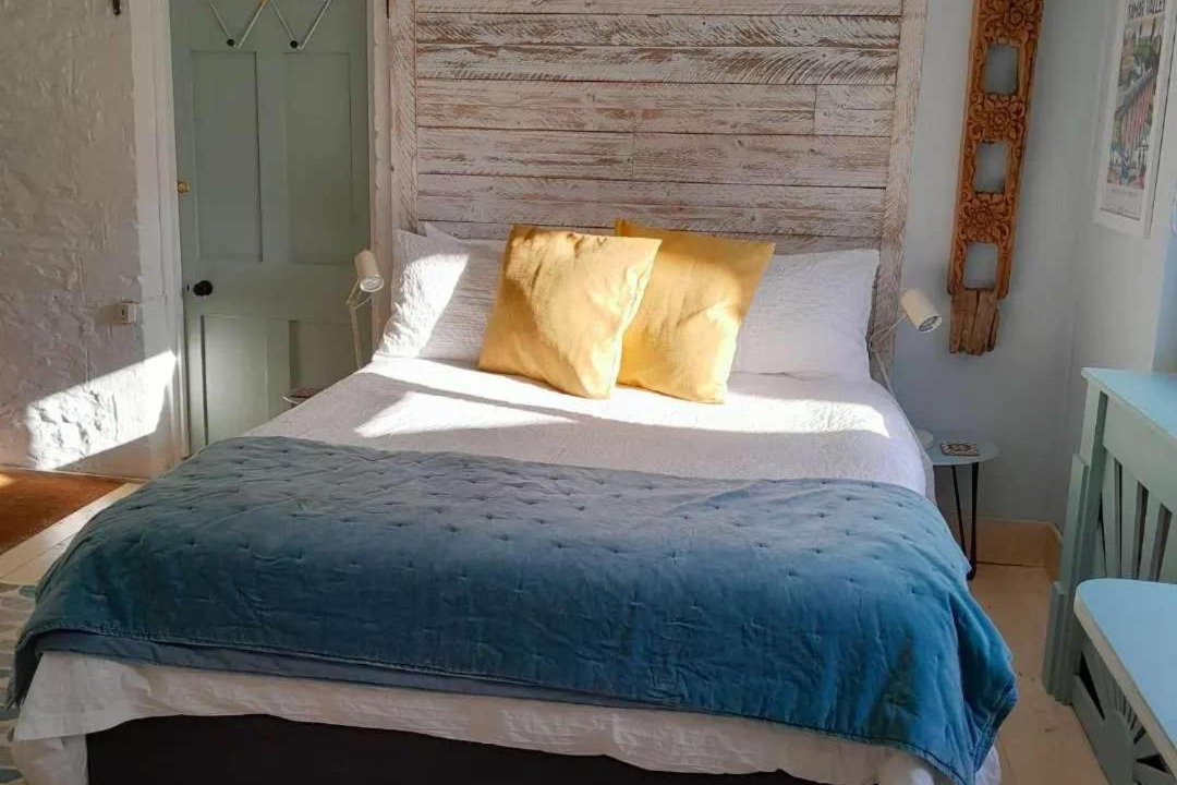 Photo of Bedroom in Calstock