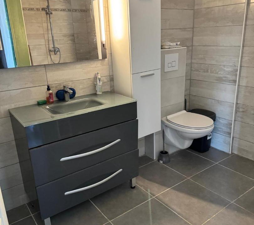 Photo of Bathroom in Argeliers