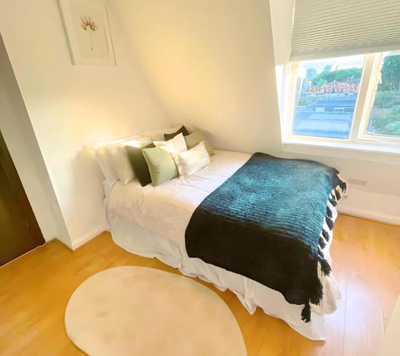 Photo of Bedroom in Walworth