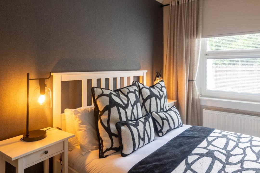 Photo of Bedroom in Luss