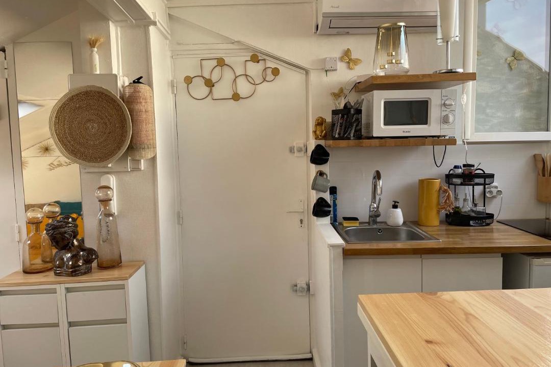 Photo of Kitchen in Gares