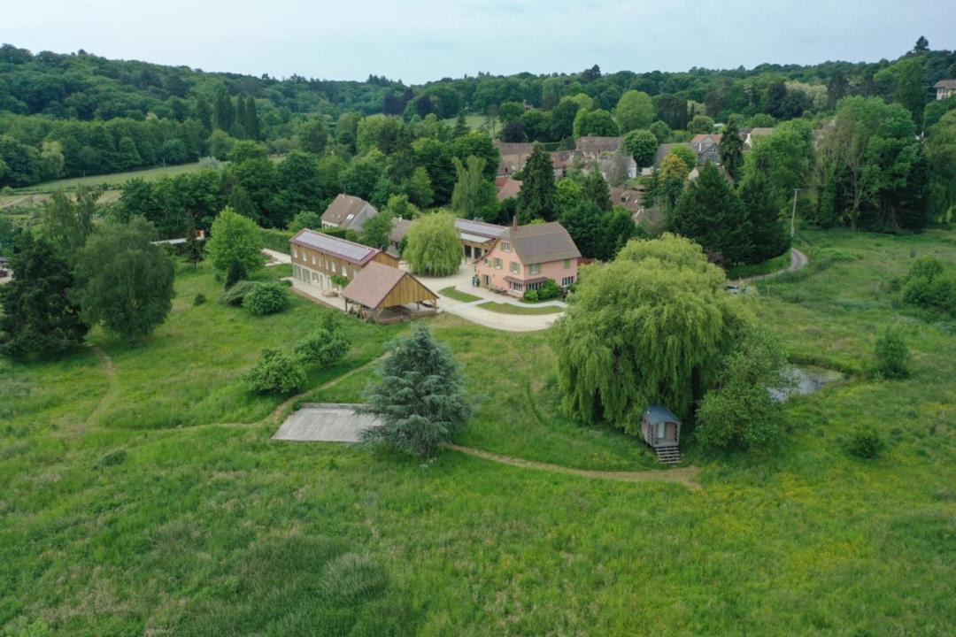 Photo of Others in Les Mesnuls