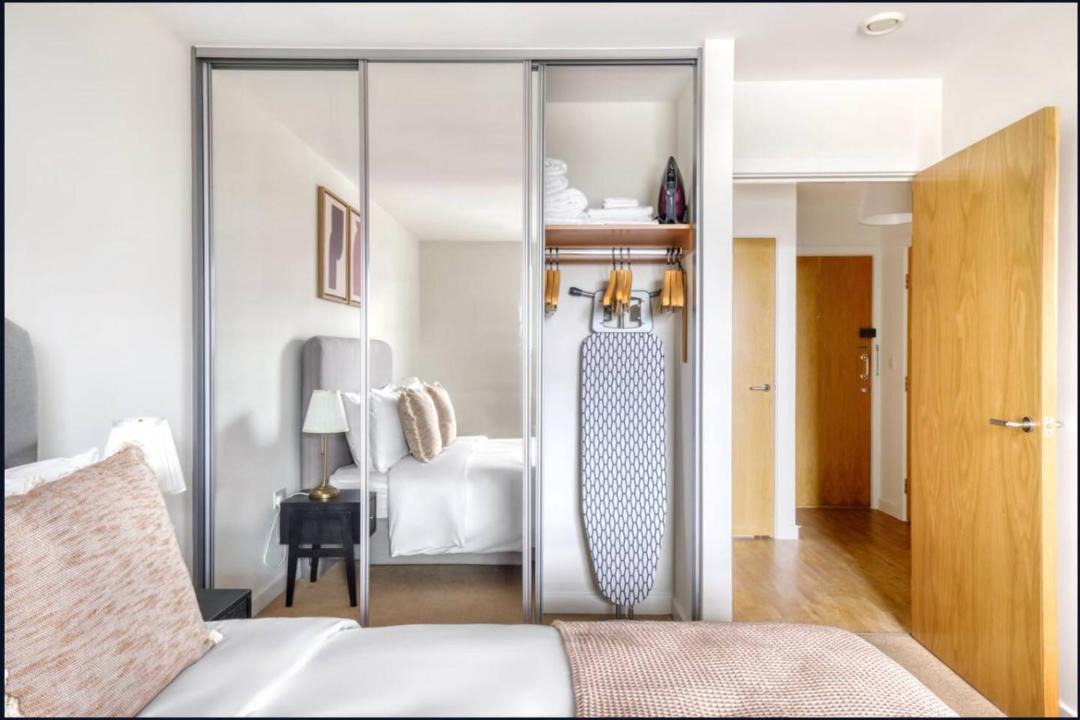 Photo of Others in Limehouse