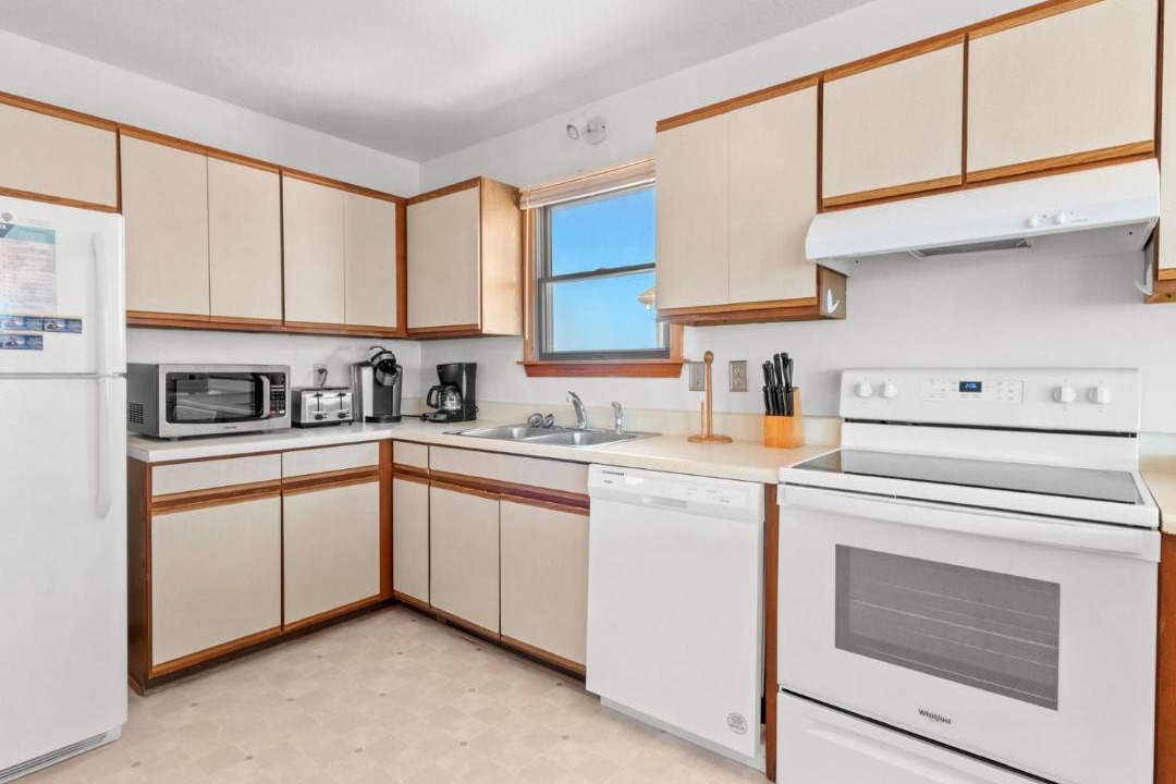 Photo of Kitchen in Sea Retreat