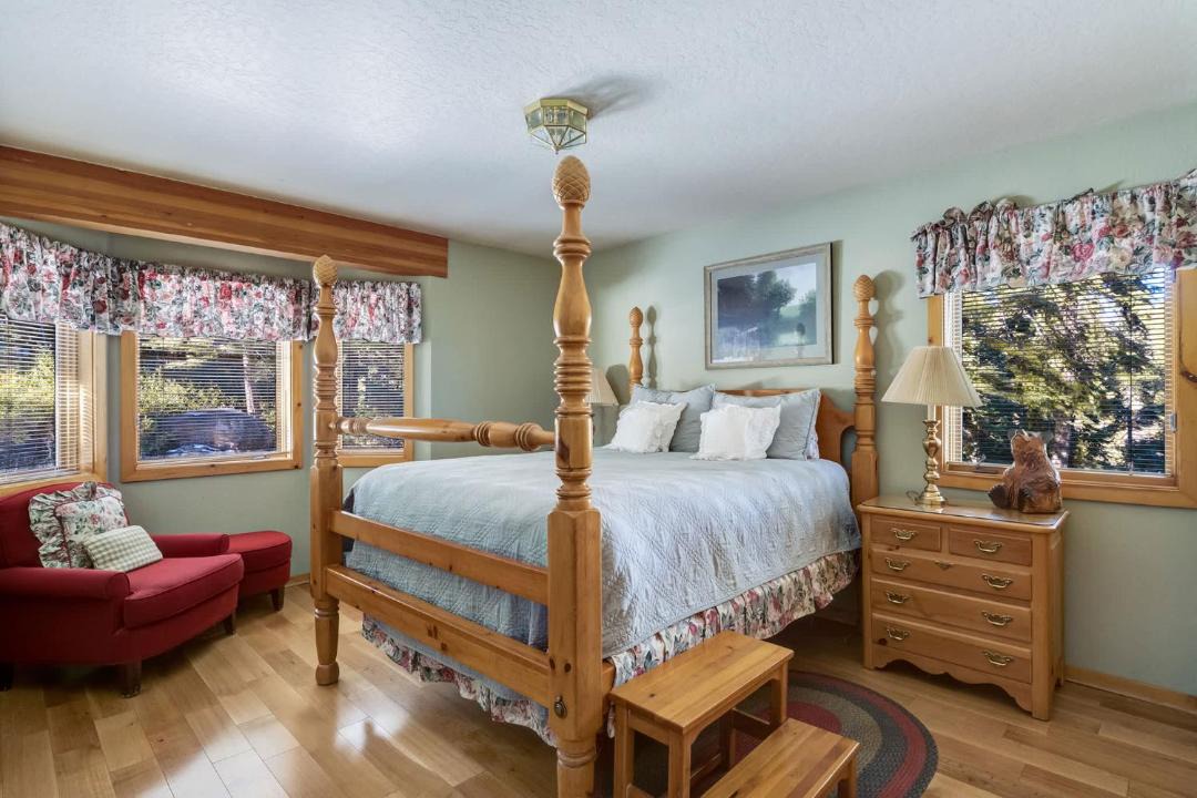 Photo of Bedroom in Ridgewood