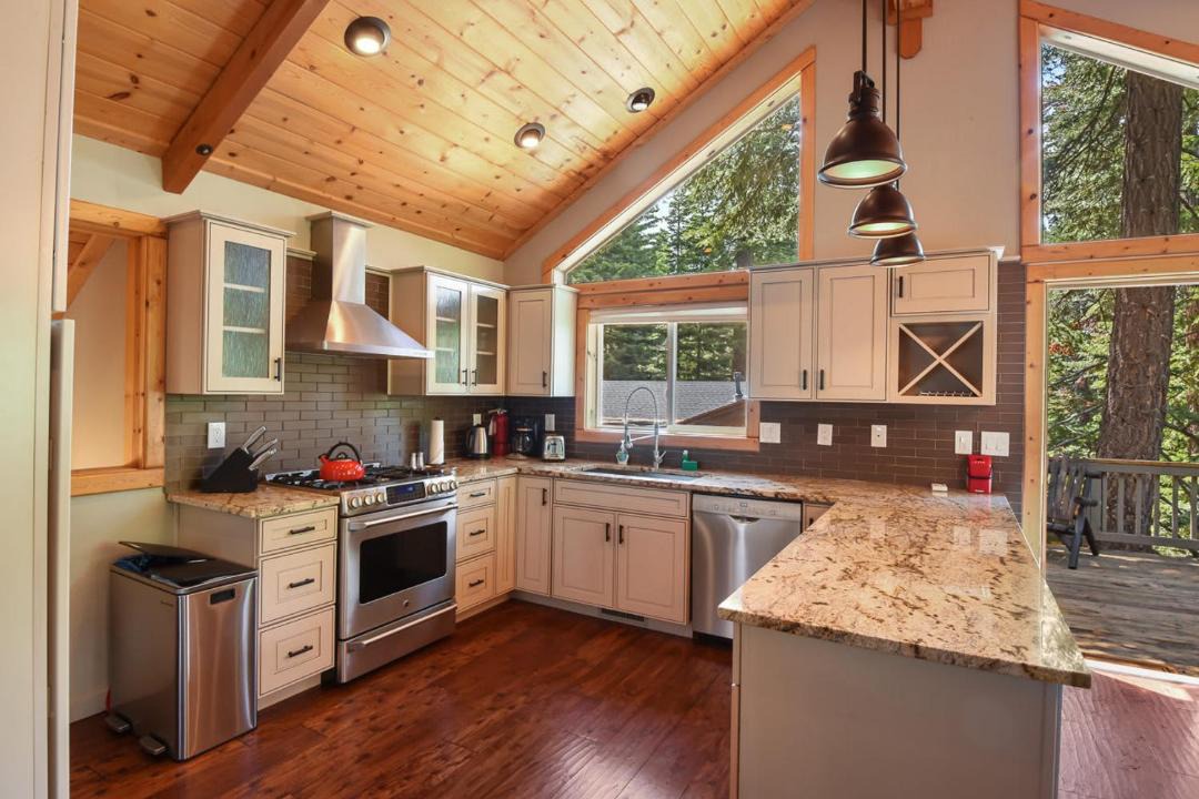Photo of Kitchen in Kingswood Estates
