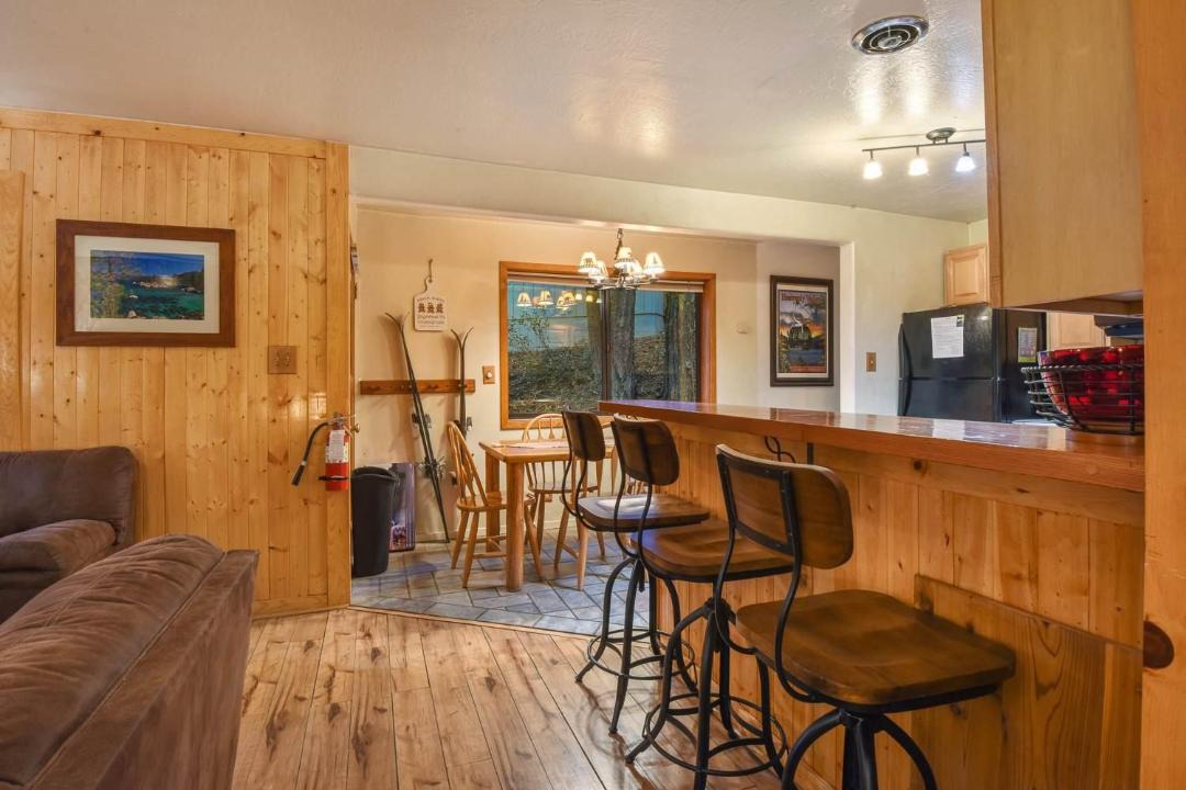 Photo of Others in Tahoe Pines