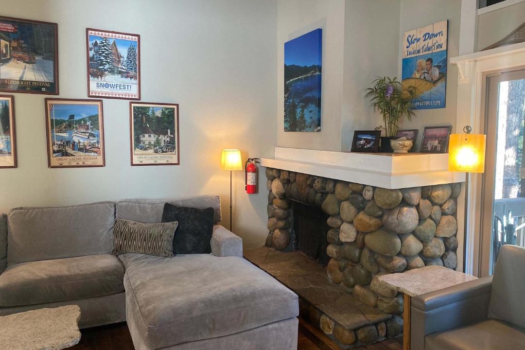 Photo of Livingroom in Dollar Point