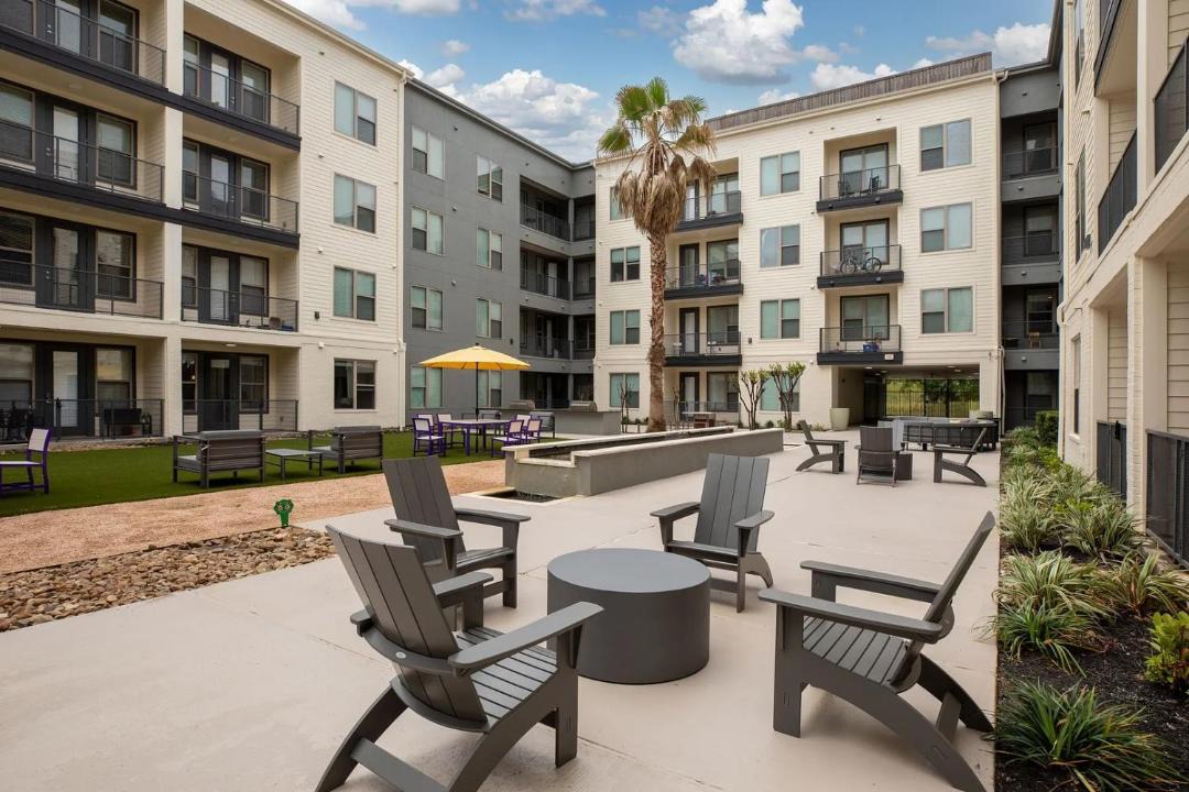 Photo of Patio Balcony in Memorial