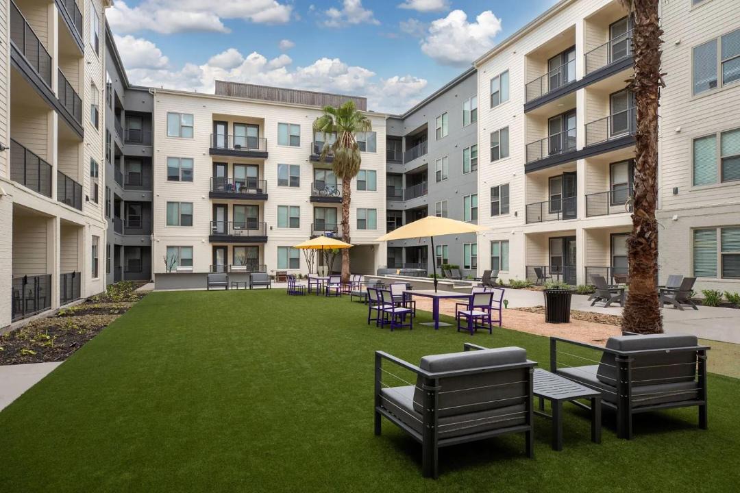 Photo of Patio Balcony in Memorial