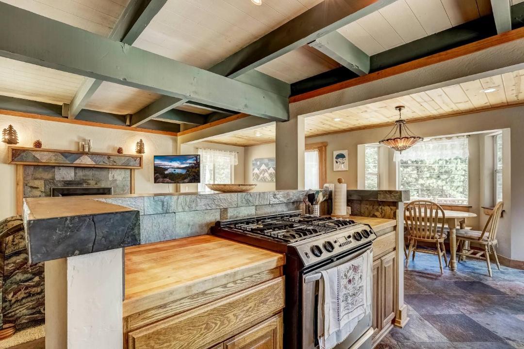 Photo of Kitchen in North Upper Truckee