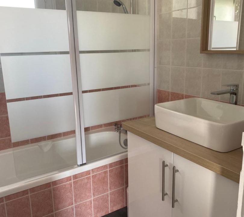 Photo of Bathroom in Saignes