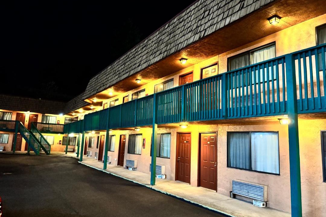 Photo of Others in Federal Way