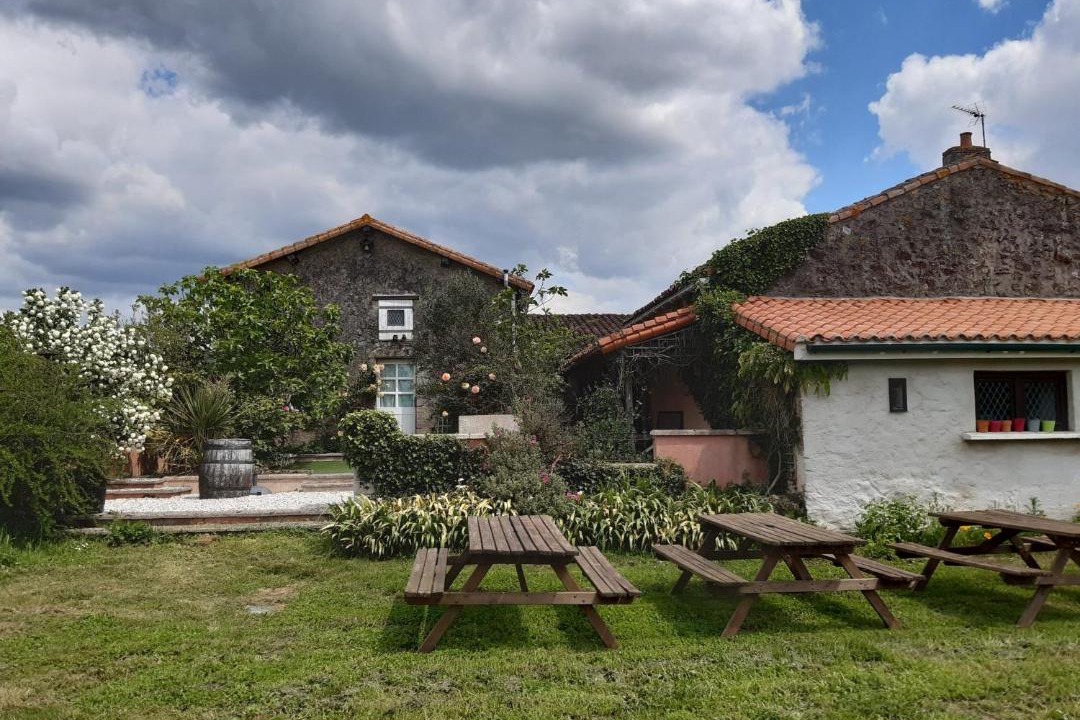 Photo of Others in Viennay