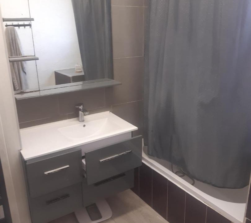 Photo of Bathroom in Sorgues