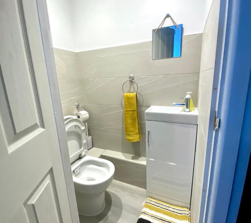 Photo of Bathroom in Borehamwood