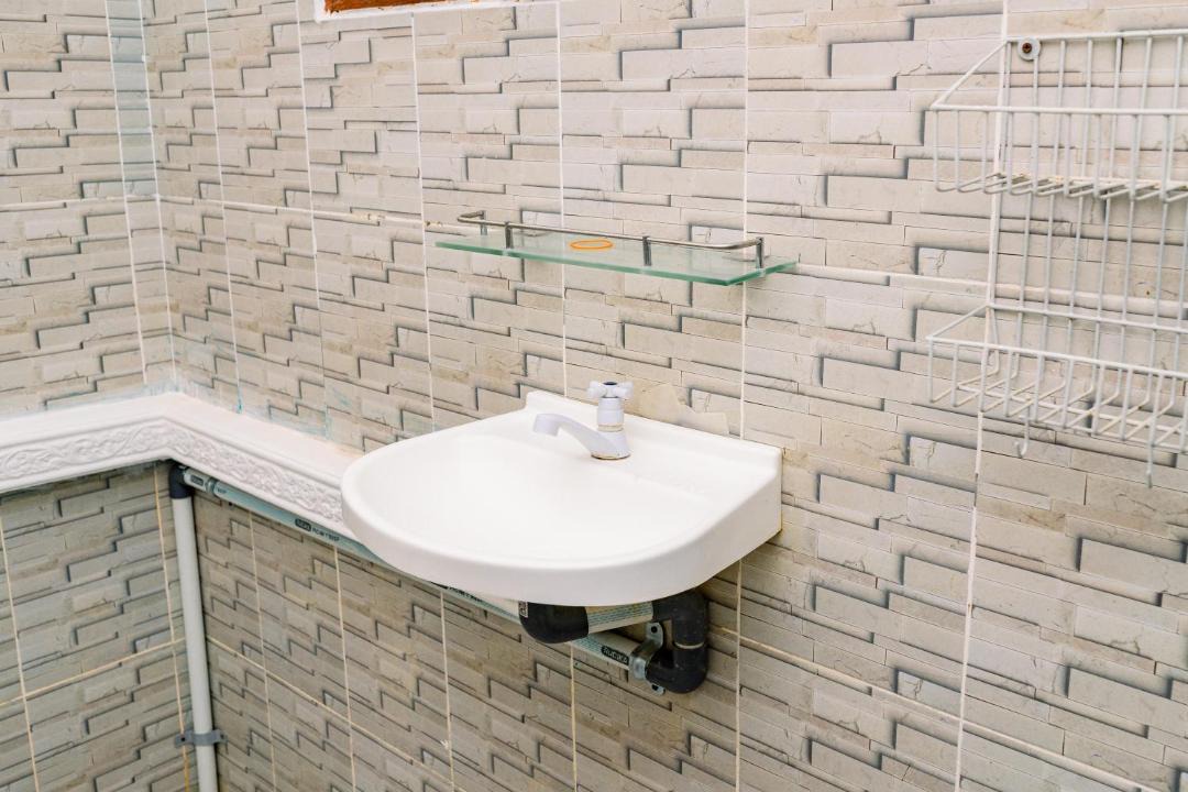 Photo of Bathroom in Kalipuro