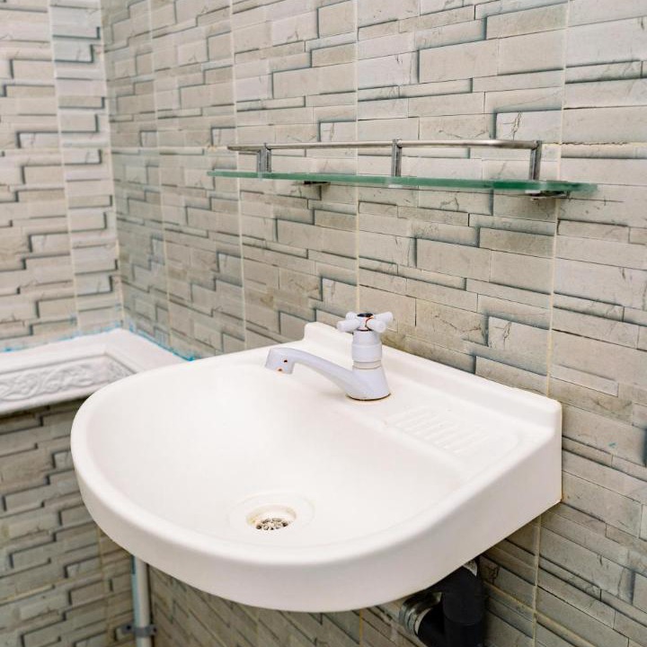 Photo of Bathroom in Kalipuro