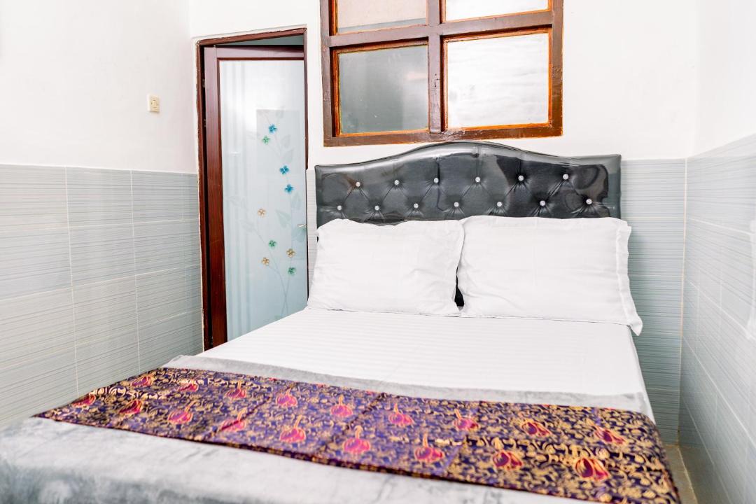 Photo of Bedroom in Kalipuro