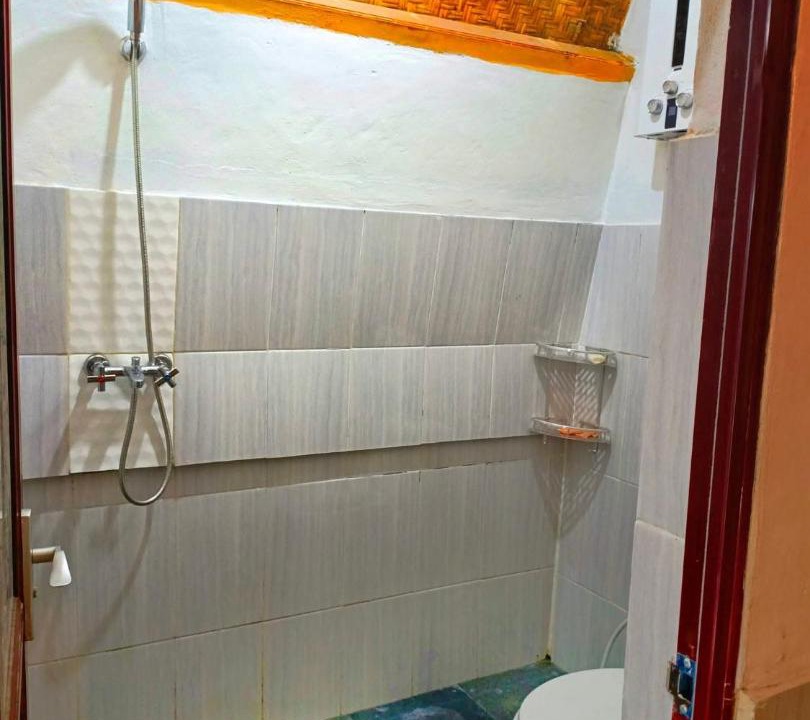 Photo of Bathroom in Aik Berik