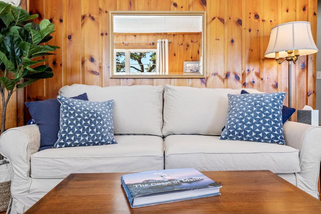 Photo of Livingroom in Southern Coast